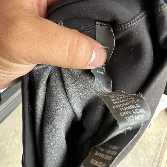 Vuori Performance Skort Women’s L Large Black Stretch Athletic Skirt Shorts - Picture 2 of 2